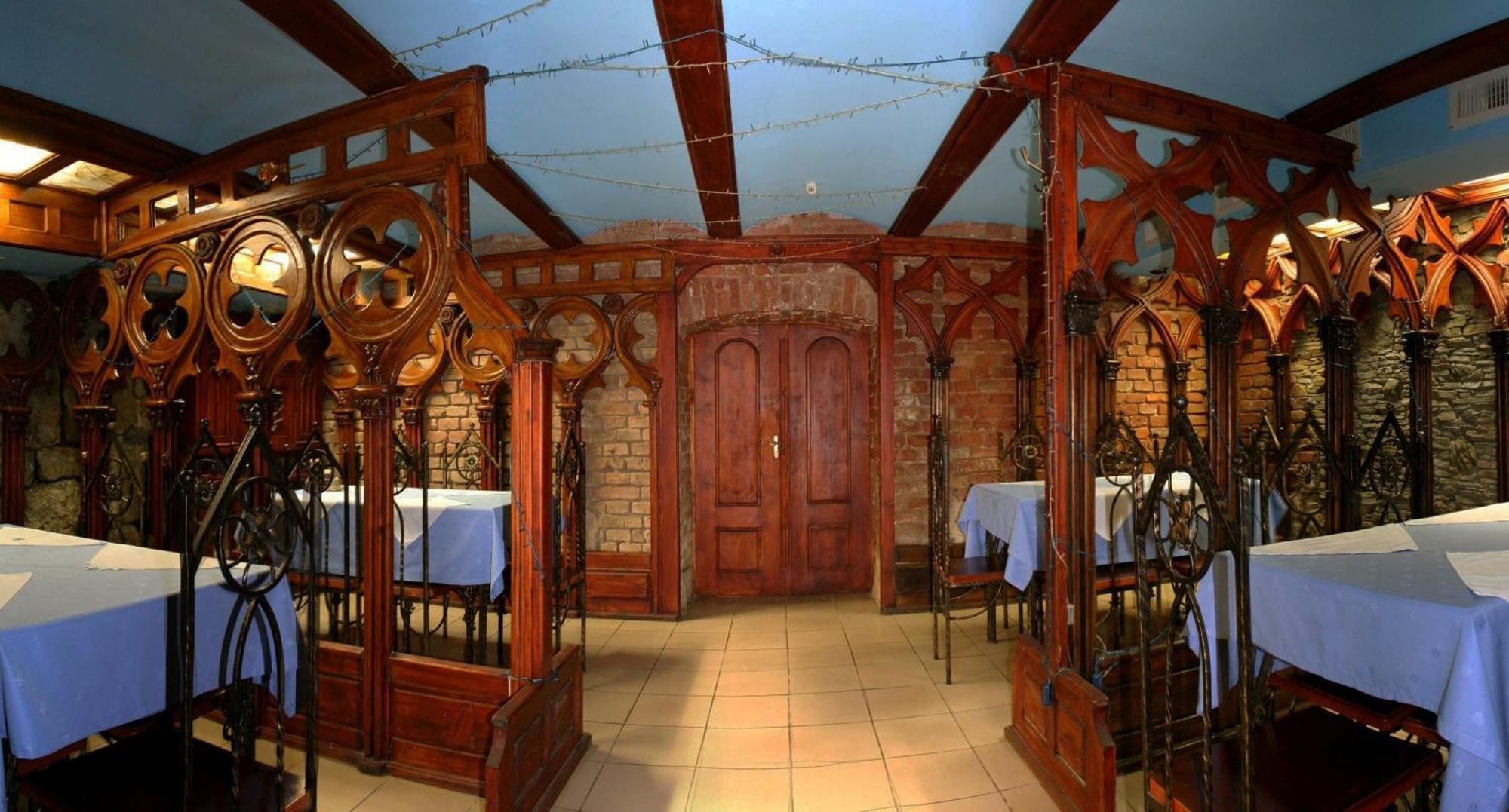 Complex Vivcharyk Otel Skole Dış mekan fotoğraf